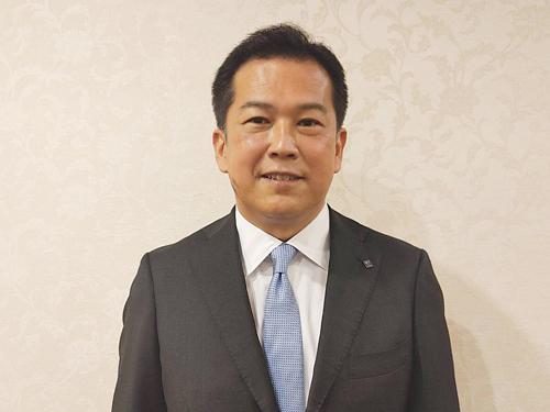 井野口雄一氏